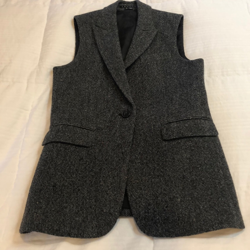 Tweed vest
